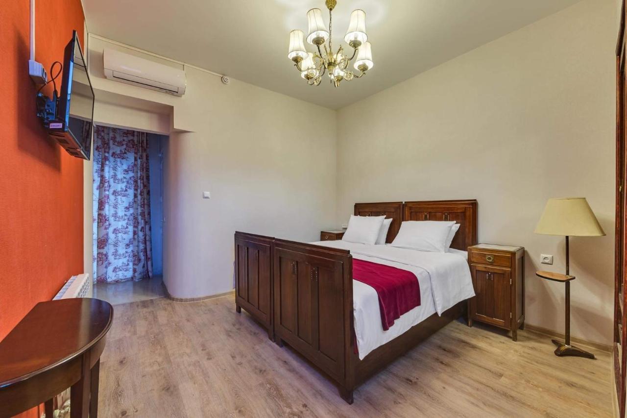 House 52 Boutique Hotel Tbilisi Esterno foto