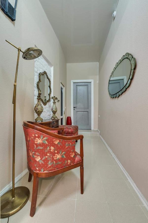 House 52 Boutique Hotel Tbilisi Esterno foto
